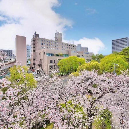 Minamisenri Crystal Hotel Suita Exteriér fotografie